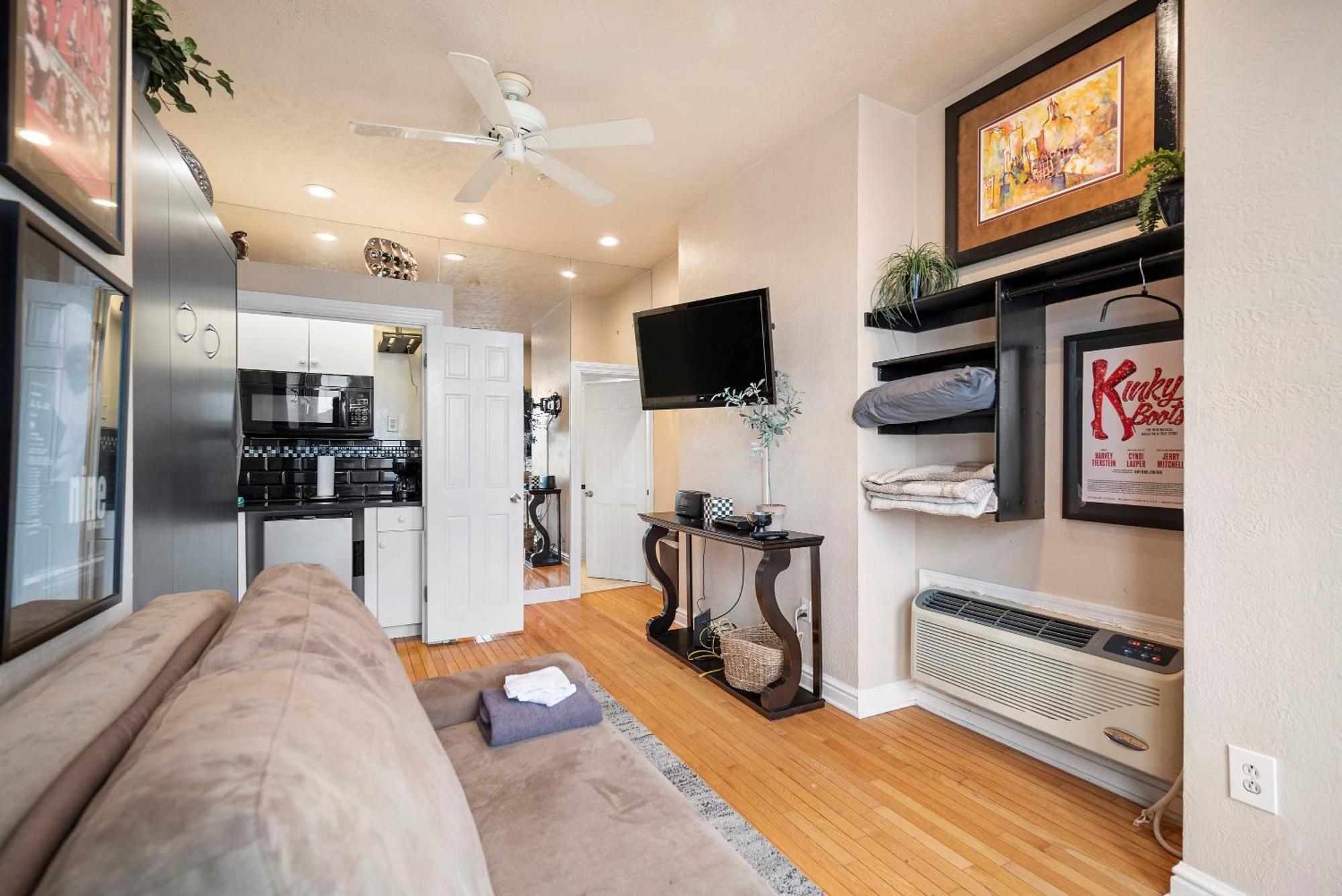 Charming Studio-Panoramic View-Your Pittsburgh Sanctuary Apartman Kültér fotó